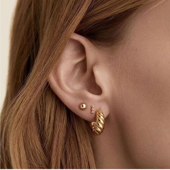 GOLD 14k Gold Plated Crossiant Cuff Hoop Earrings - Picture 2 of 3